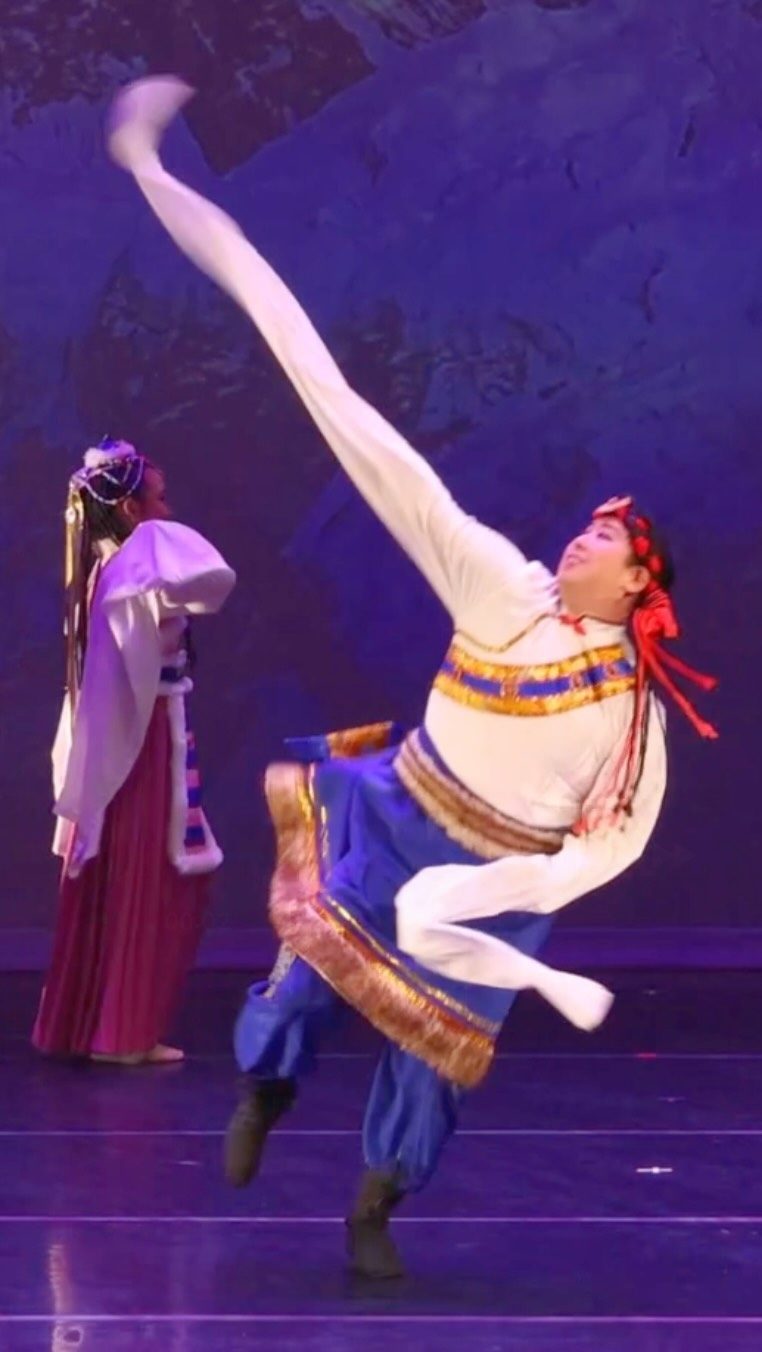 Instagram post from hsartssf. This post is in position 16.